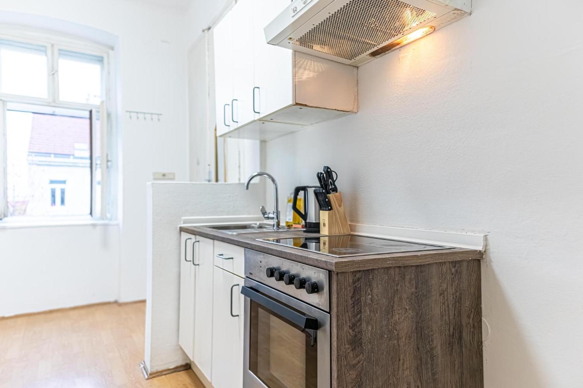 Spacious 2Br Apt -Near Wiener Stadthalle Burggassewiener Well Located Eksteriør bilde
